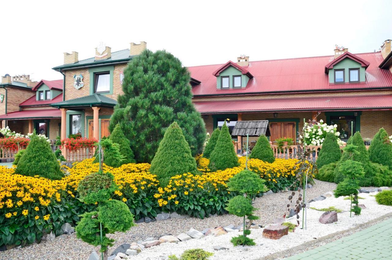 Zajazd Rycerski Kozienice Exterior photo